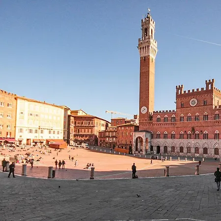 Apartment Casa Il Cortile - Close To Centre - Happy Siena